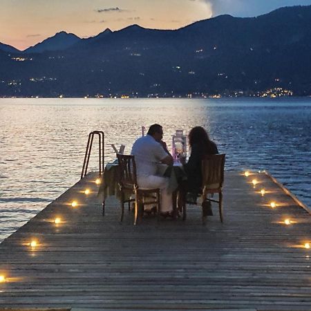 Hotel Merano Brenzone sul Garda Exteriör bild