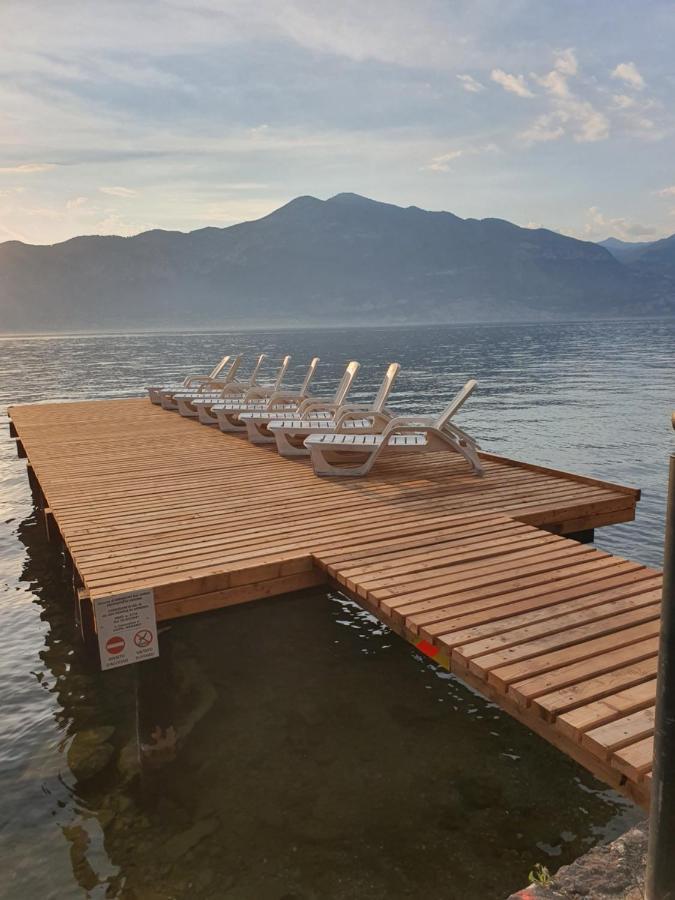 Hotel Merano Brenzone sul Garda Exteriör bild